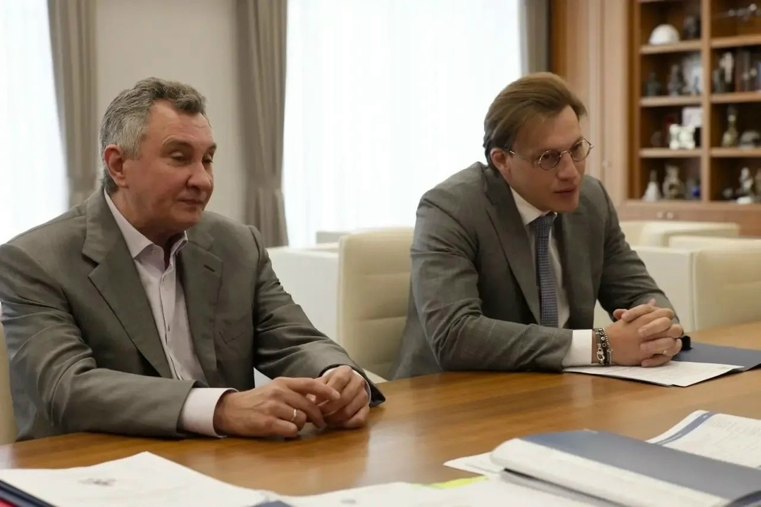 Глава Минстроя России Ирек Файзуллин провел рабочую встречу с директором Государственного научного центра РФ ФГБНУ «Российский научный центр хирургии имени…