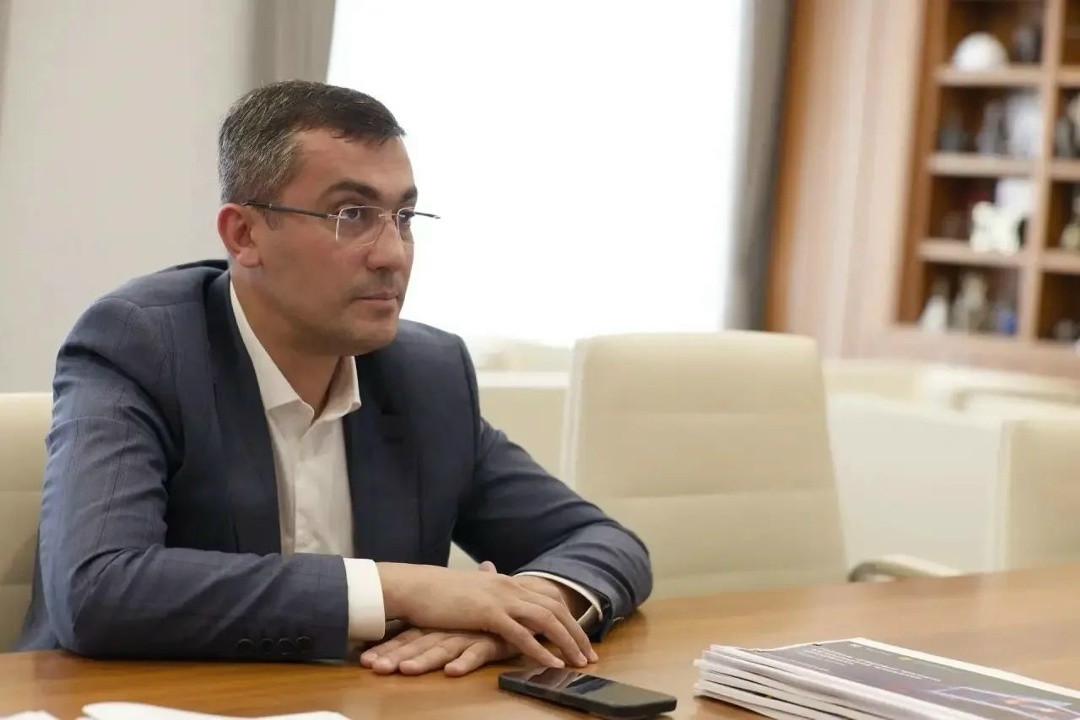 Глава Минстроя России Ирек Файзуллин провел совещание по вопросам развития коммунальной инфраструктуры и подготовке к отопительному сезону Республики Мордовия