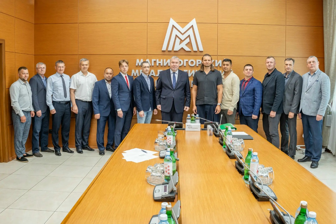 На ММК стартовала традиционная кампания по заключению индивидуальных контрактов с лучшими рабочими