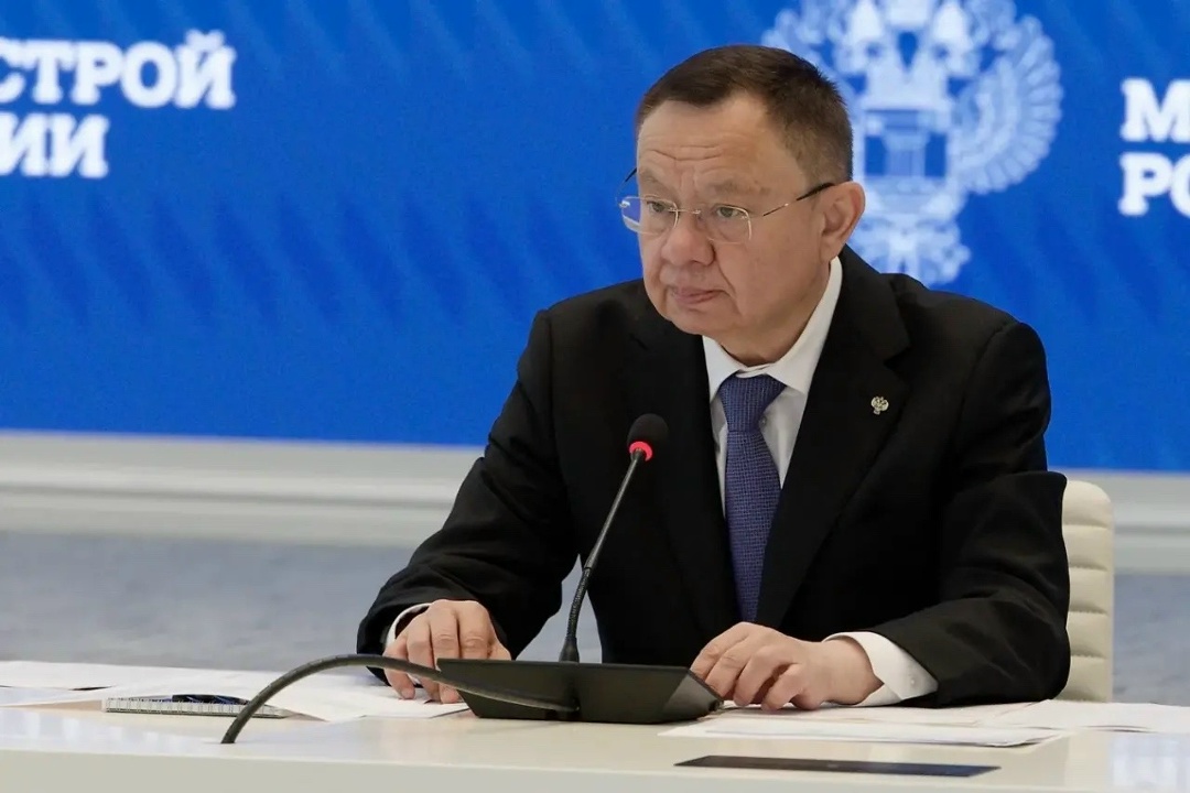 В Минстрое России прошло еженедельное оперативное совещание под председательством Министра строительства и ЖКХ РФ Ирека Файзуллина
