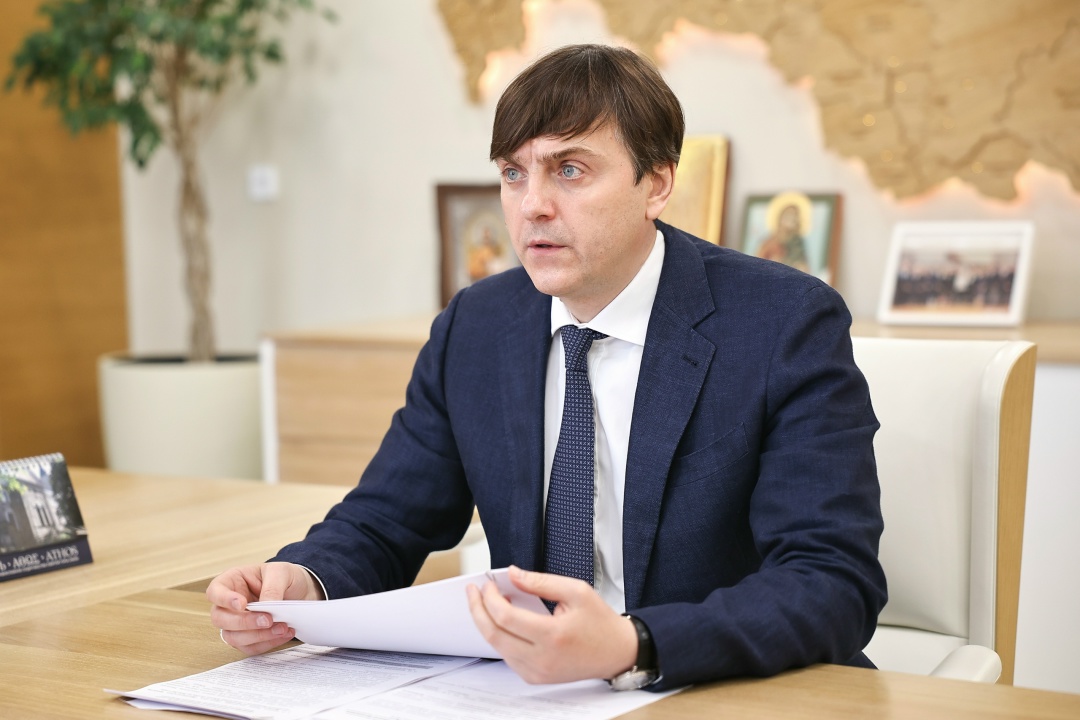 Сергей Кравцов провел рабочую встречу с и. о. Президента Республики Южная Осетия Маратом Камболовым