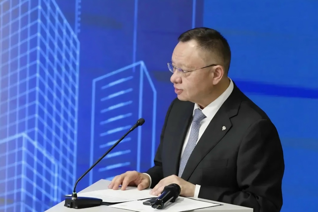 Глава Минстроя России Ирек Файзуллин выступил на конференции, посвященной 30-летию ФАУ «ФЦС»