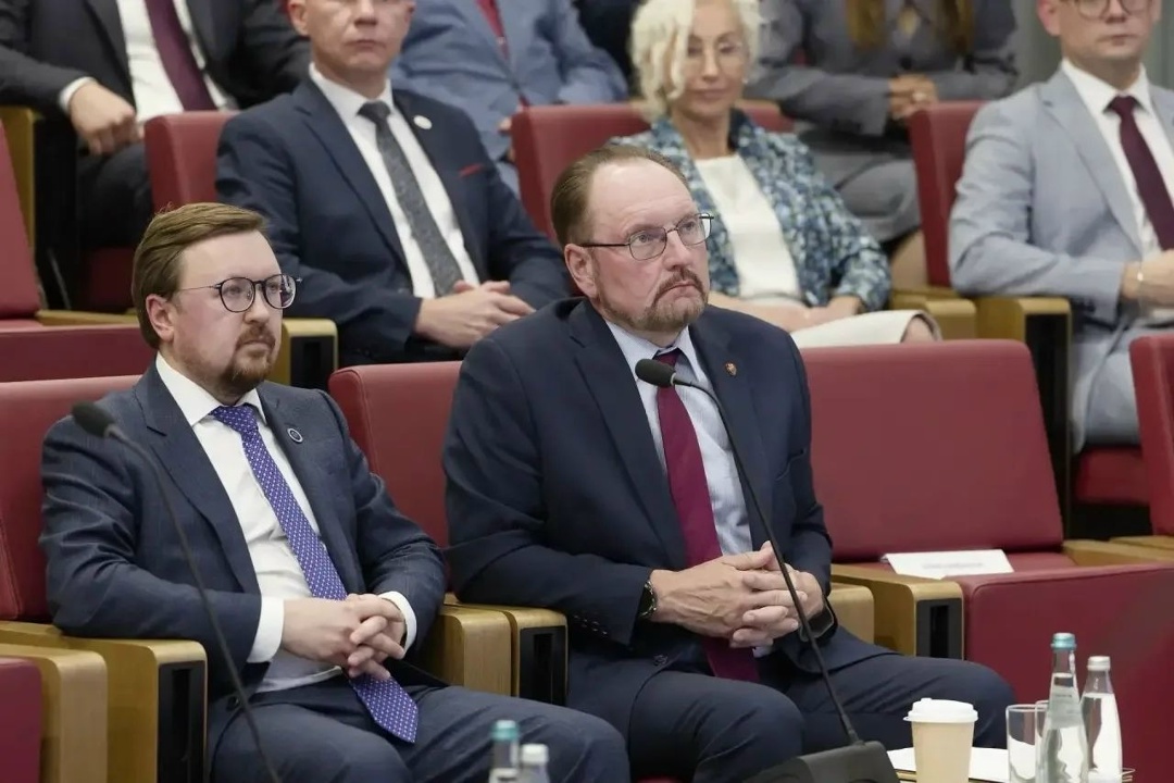Глава Минстроя России Ирек Файзуллин выступил на конференции, посвященной 30-летию ФАУ «ФЦС»