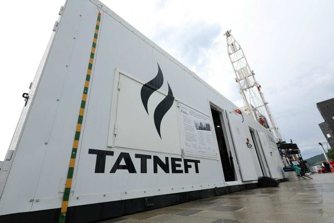 Химия замкнутого цикла Месторождения Татнефти характеризуются высокой выработанностью пластов. Продление срока эксплуатации и увеличение доли извлекаемых…