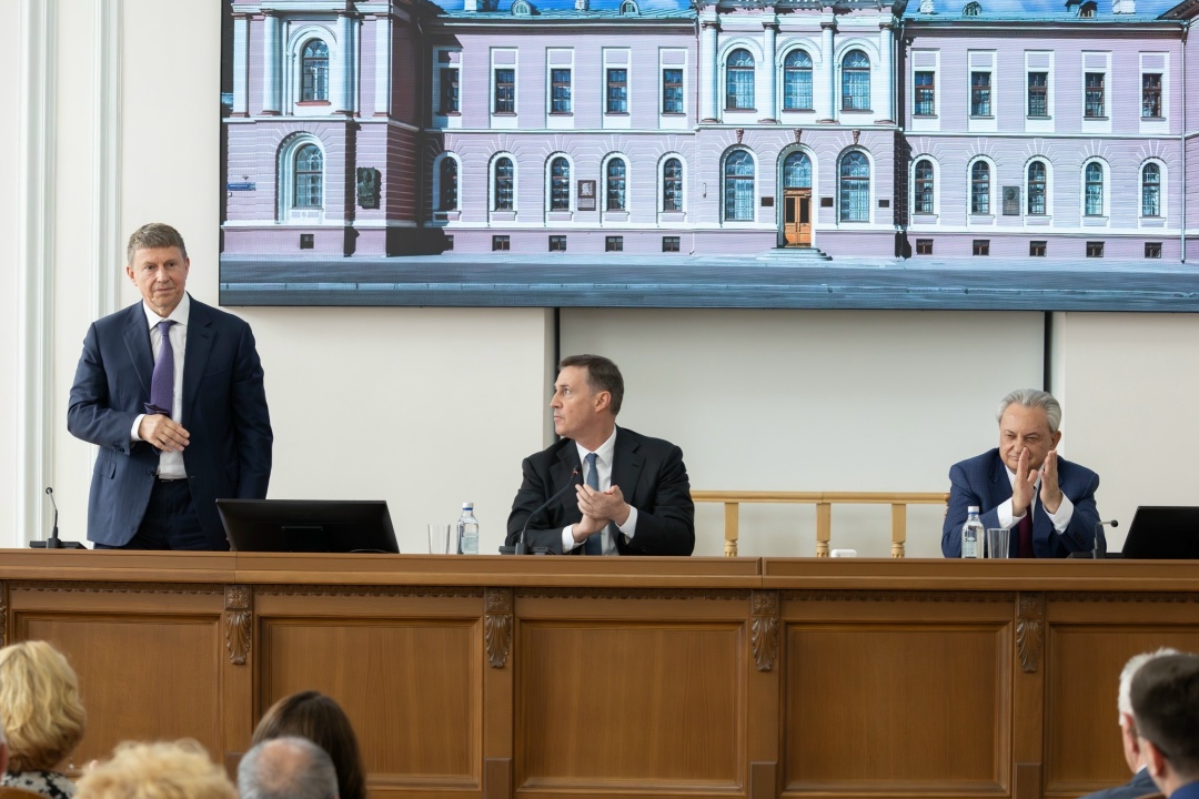 Дмитрий Патрушев представил нового ректора Тимирязевской академии.