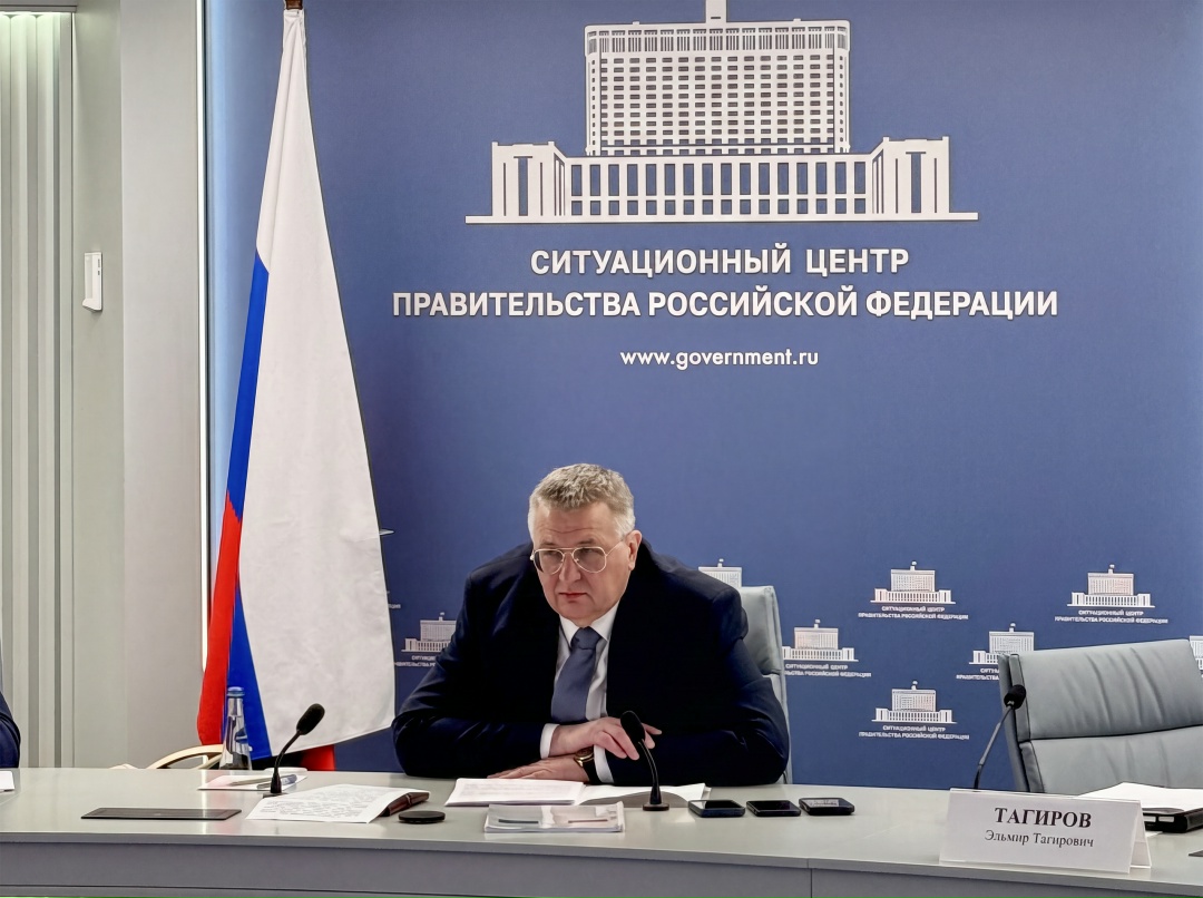 Алексей Оверчук провел совместно с заместителем премьер-министра Казахстана Сериком Жумангариным встречу сопредседателей межправкомиссии по сотрудничеству