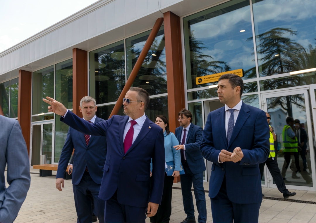 Андрей Никитин с рабочим визитом посетил Республику Абхазия.