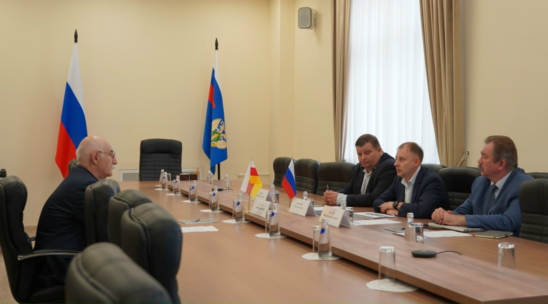 Руководитель Федеральной службы по экологическому, технологическому и атомному надзору Александр Трембицкий провёл встречу с Председателем Комитета…