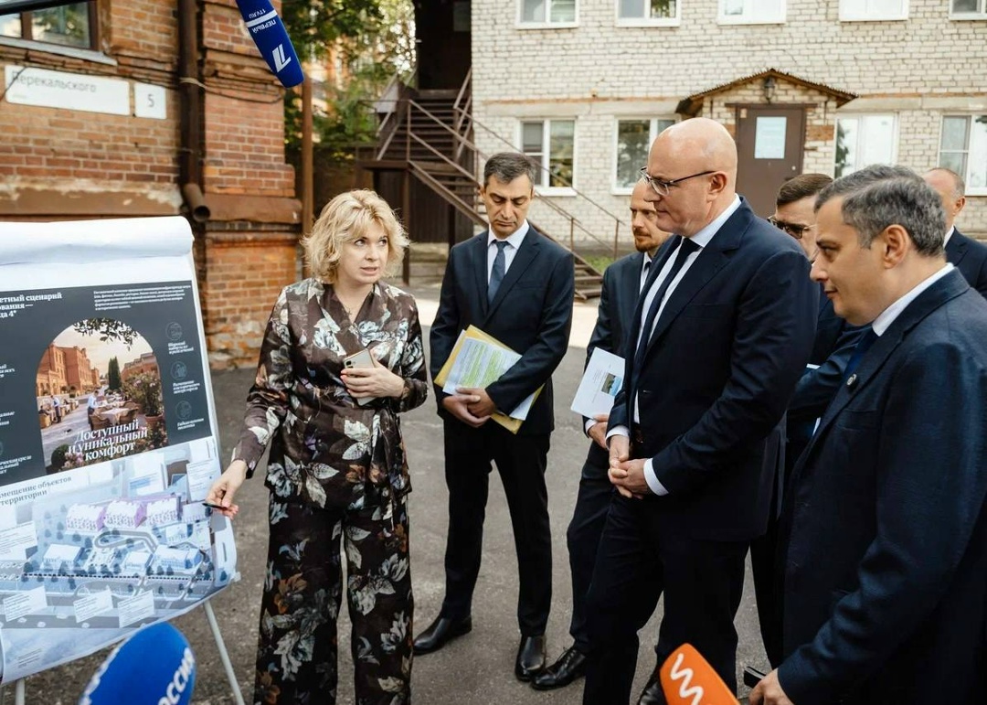 По поручению Председателя Правительства Михаила Мишустина Курскую область с рабочей поездкой посетил вице-премьер Дмитрий Чернышенко