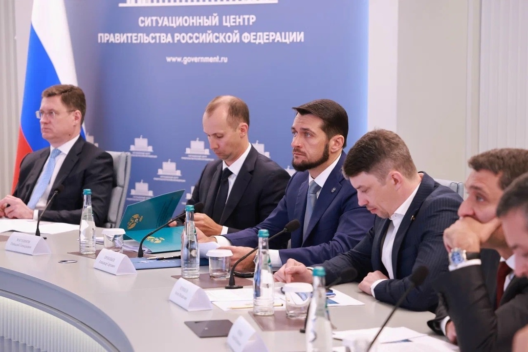 Александр Новак провел совещание по энергоснабжению Республики Алтай