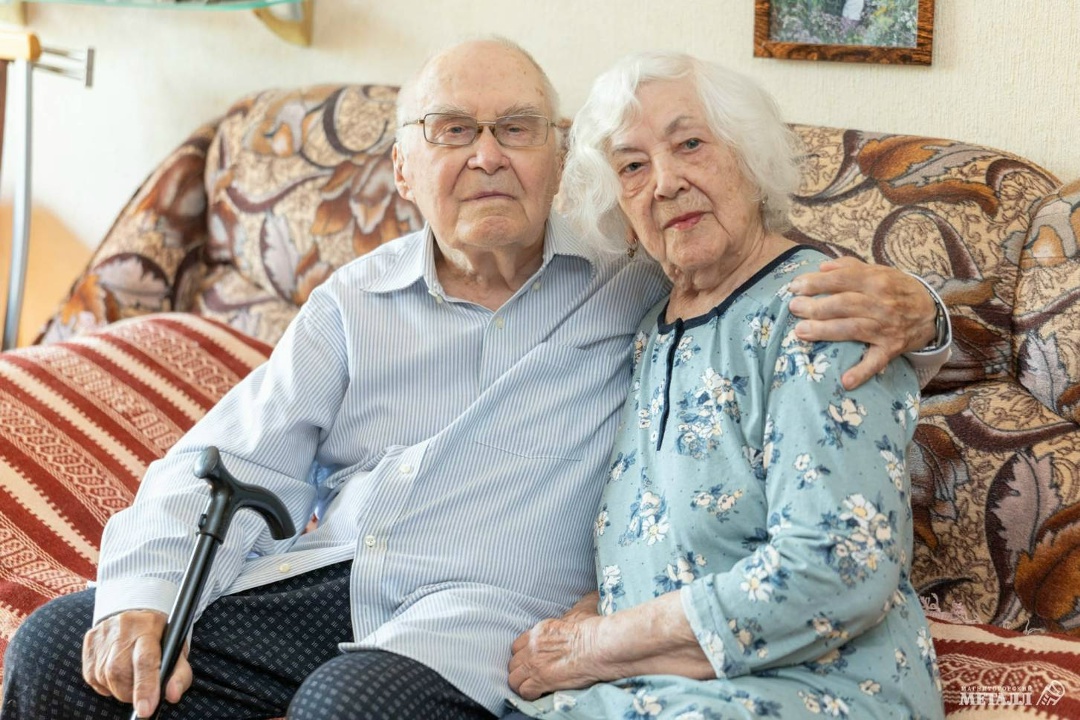 Кузнечное дело Юрия Варакина Исполнилось 95 лет легендарному начальнику кузнечно-прессового цеха ММК — Юрию Аркадьевичу Варакину.