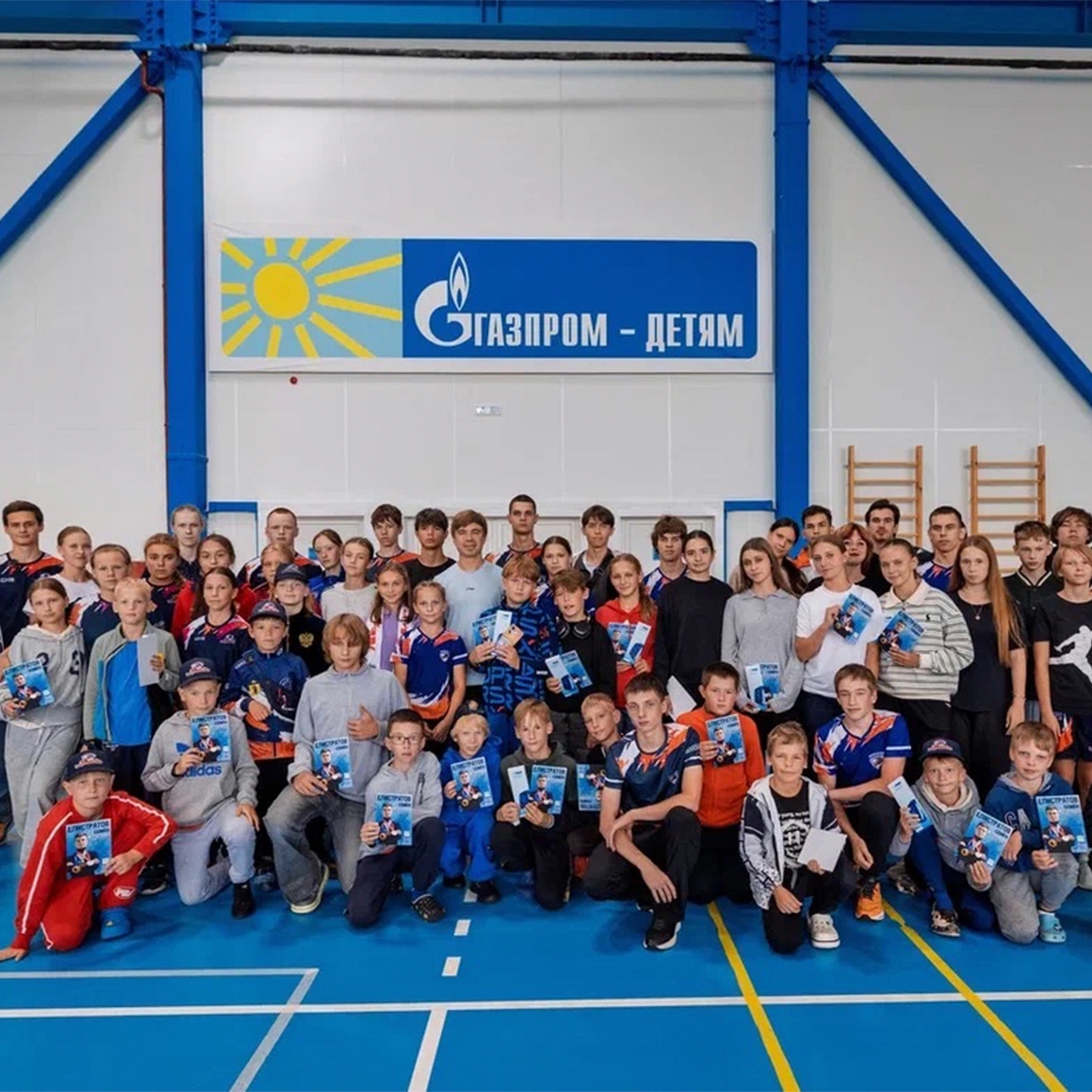 В шорт-треке – скоростном беге на коньках – главное происходит на поворотах
