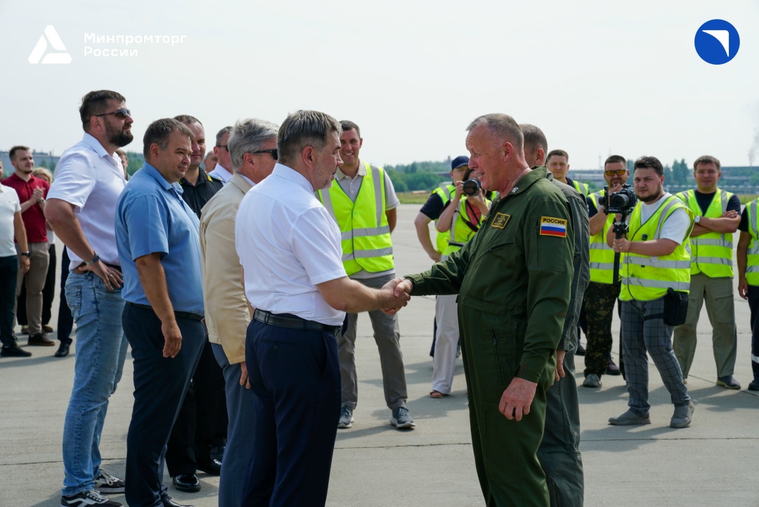 Первый серийный полностью импортзаменный самолет МС-21-310 впервые поднялся в небо