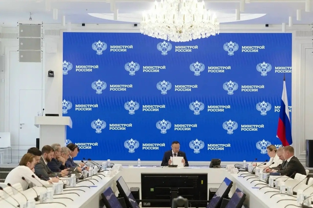 В Минстрое России обсудили вопросы строительства и реконструкции объектов здравоохранения Управления делами Президента РФ