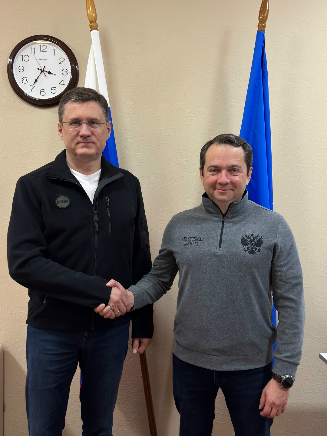 Александр Новак встретился с губернатором Мурманской области Андреем Чибисом.