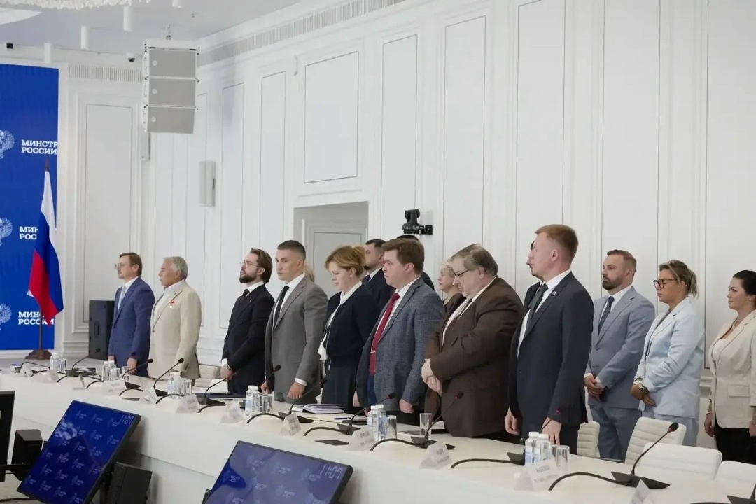 В Минстрое России наградили Лауреатов Всероссийских конкурсов на лучшую строительную, проектно-изыскательскую организацию и предприятие строительной индустрии
