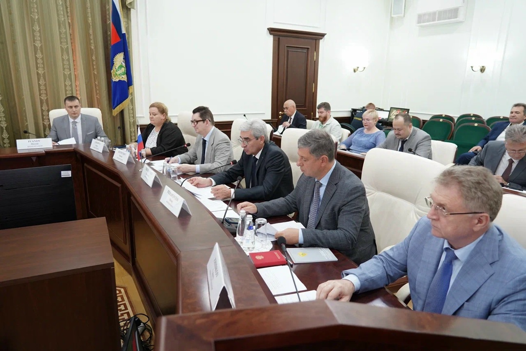 В Ростехнадзоре прошли переговоры российской делегации во главе с Руководителем Федеральной службы по экологическому, технологическому и атомному надзору…