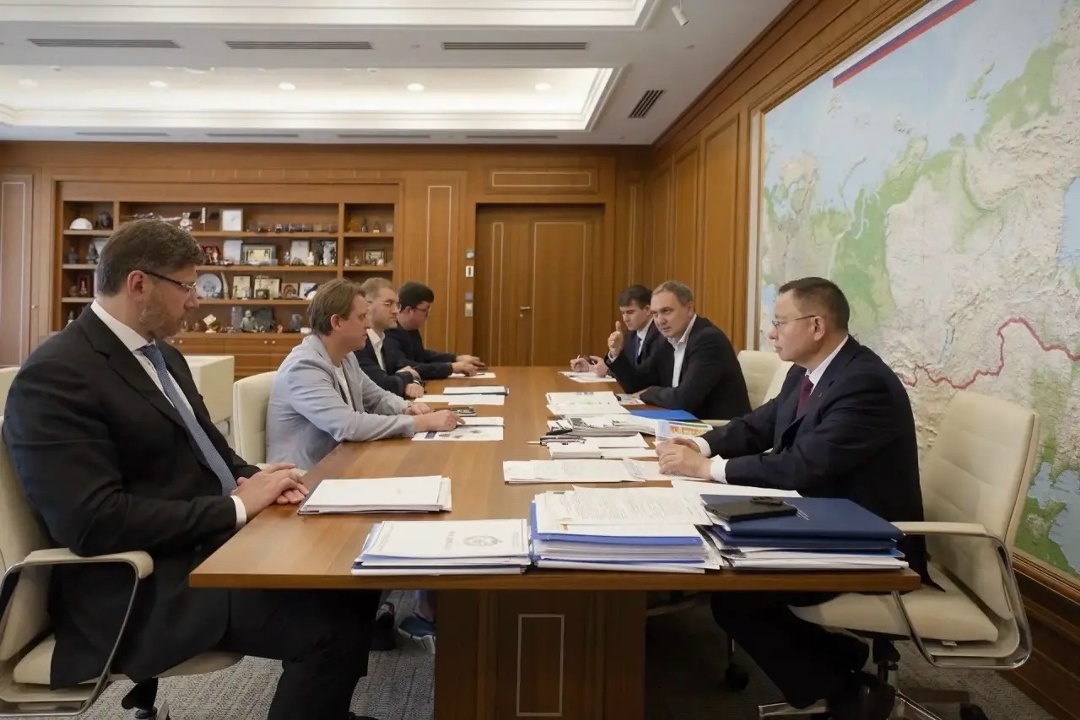 Министр строительства и ЖКХ РФ Ирек Файзуллин провел совещание по вопросам территориального развития и формирования комфортной среды в городах и поселениях
