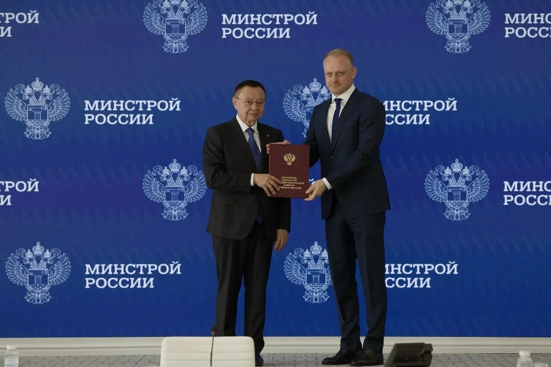 В Минстрое России прошла церемония награждения представителей профессионального сообщества изыскателей и проектировщиков, а также сотрудников Росавиации