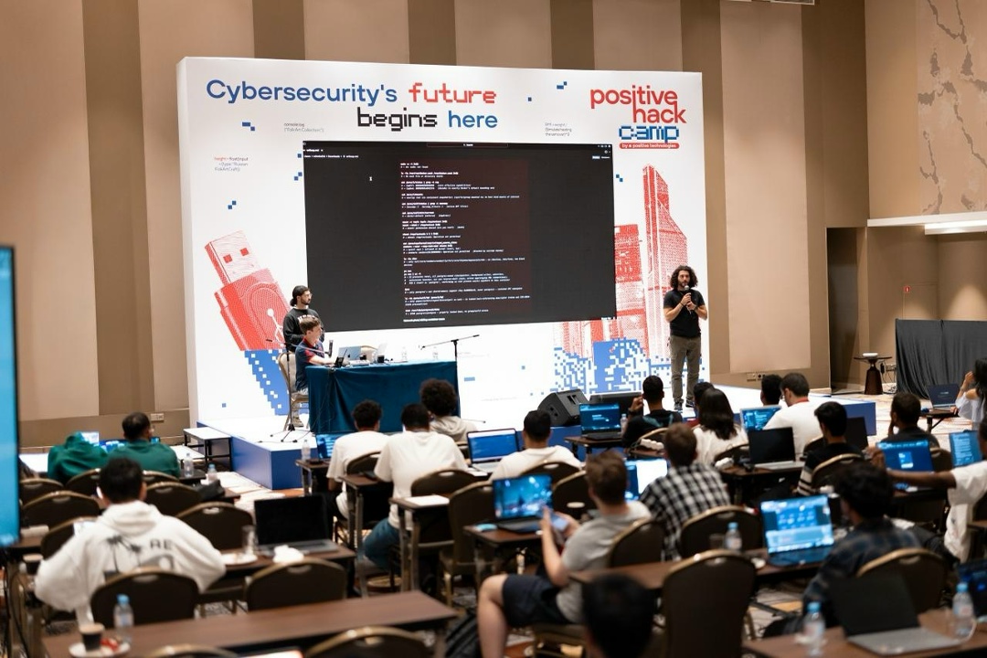 Как я провел этим летом Завершилась третья смена Positive Hack Camp: познать русский кибербез и прокачать свои скиллы приехали в Москву более 80 начинающих…