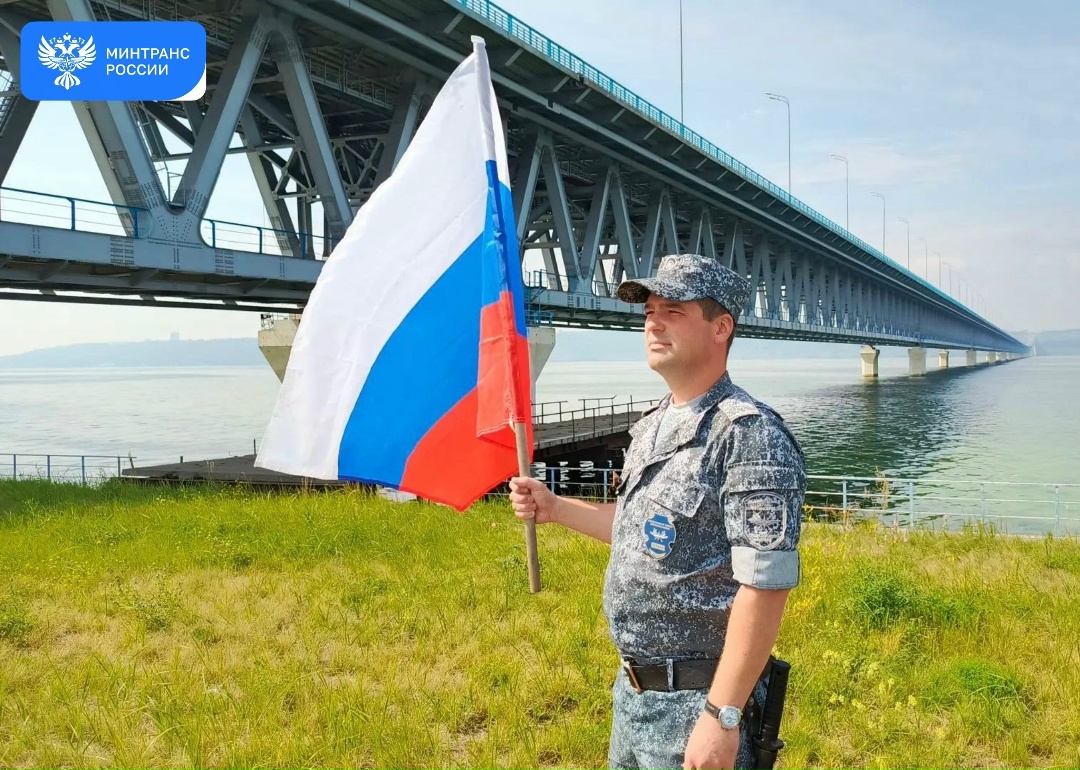 22 августа – День Государственного флага Российской Федерации