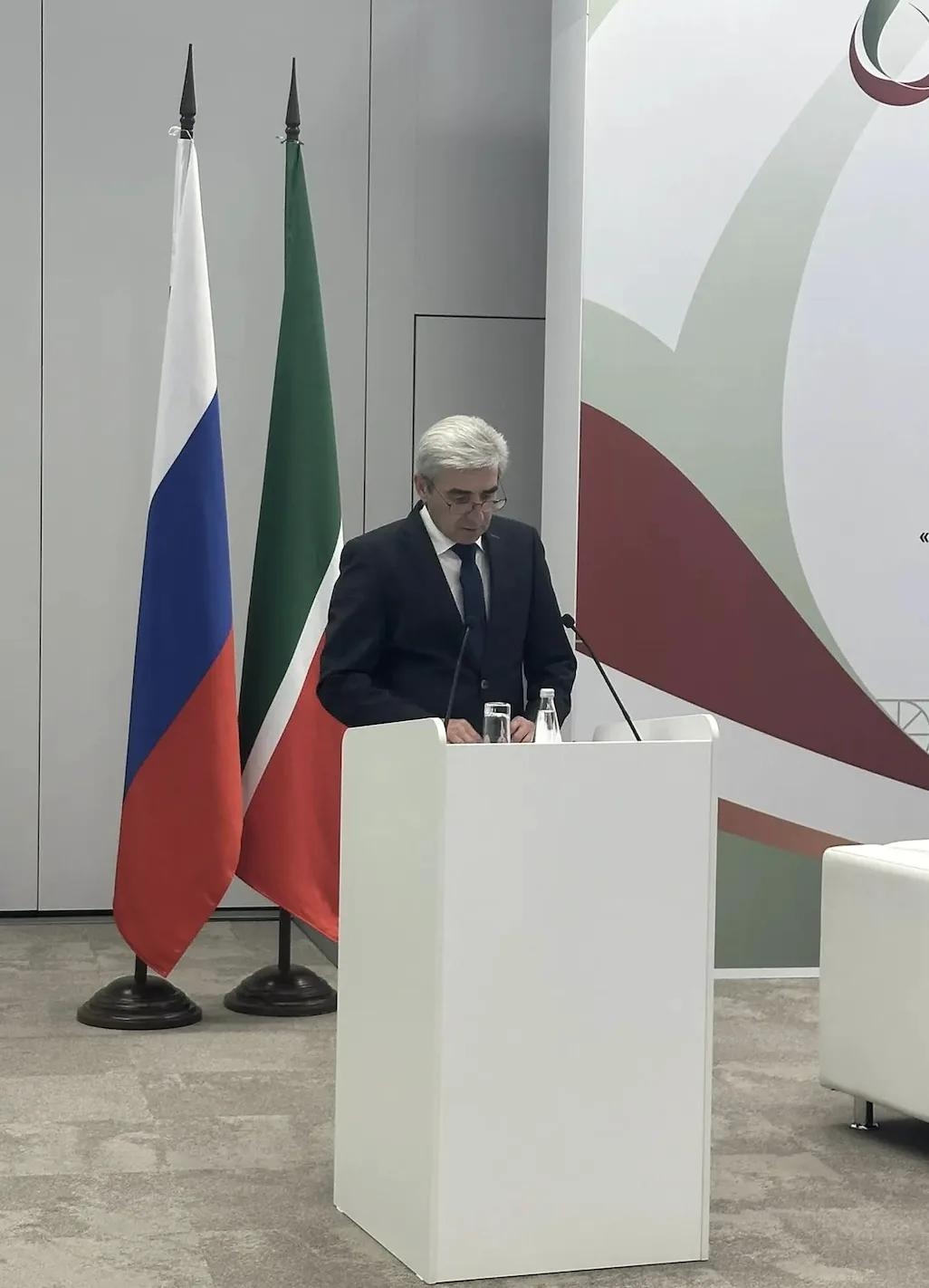 Делегация Ростехнадзора во главе с Руководителем Александром Трембицким приняла участие в деловой программе Татарстанского нефтегазохимического форума в Казани