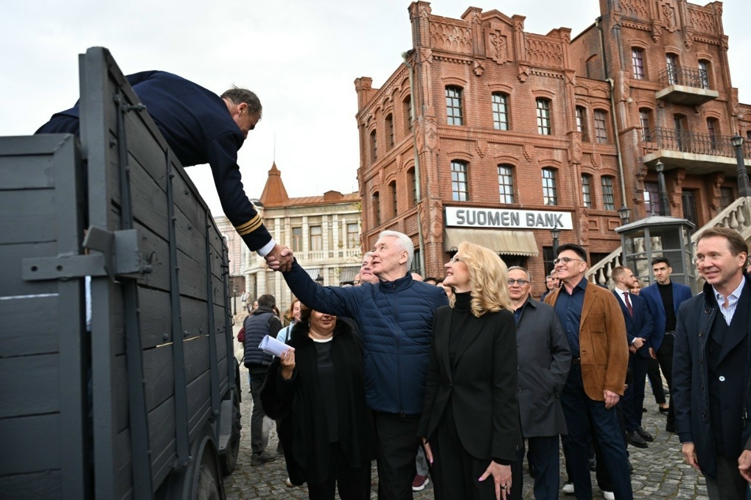 Татьяна Голикова и Сергей Собянин открыли новые площадки для съемок в кинопарке «Москино».