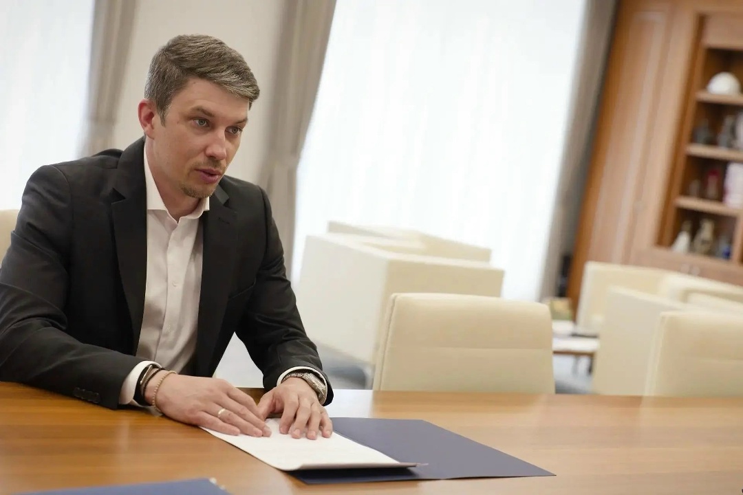 В Министерстве строительства и ЖКХ РФ обсудили развитие строительной отрасли и ЖКХ Республики Алтай