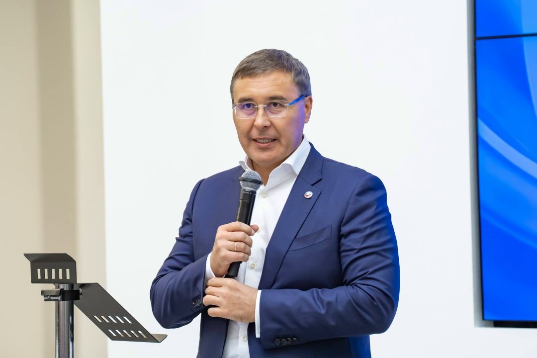 Валерий Фальков в Казани провел аналитическую сессию по трансформации инженерного образования в региональных университетах.