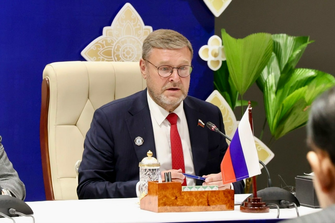 Константин Косачев выступил на Межпарламентской конференции спикеров в Пномпене
