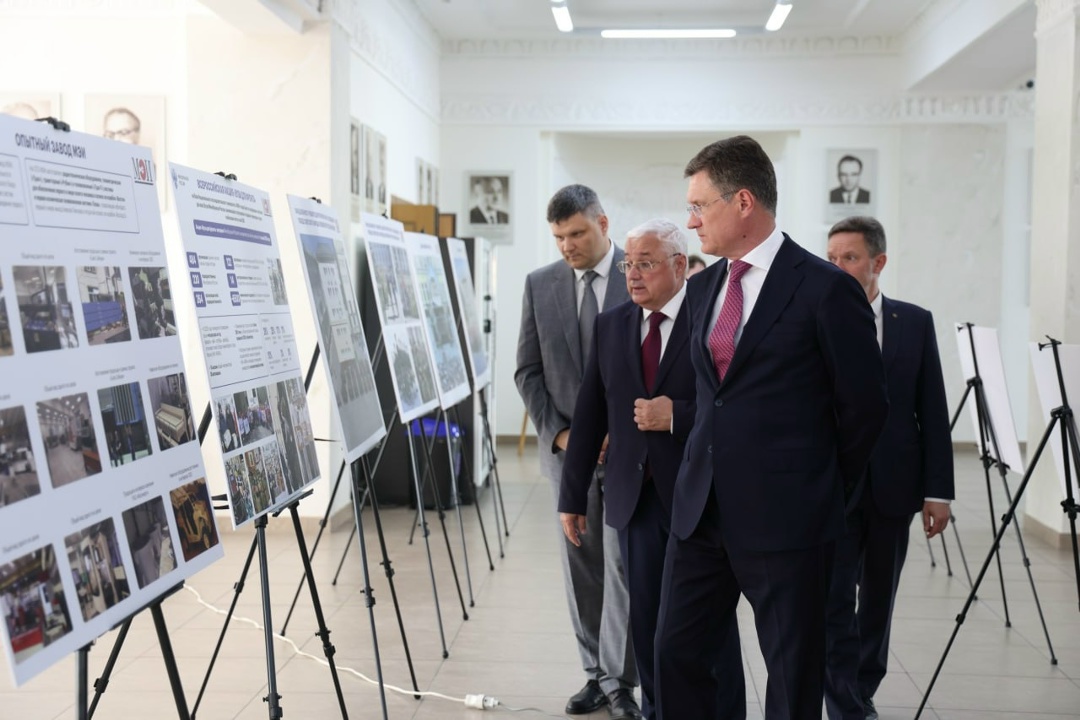 Александр Новак поздравил студентов Московского энергетического института с Днем знаний.