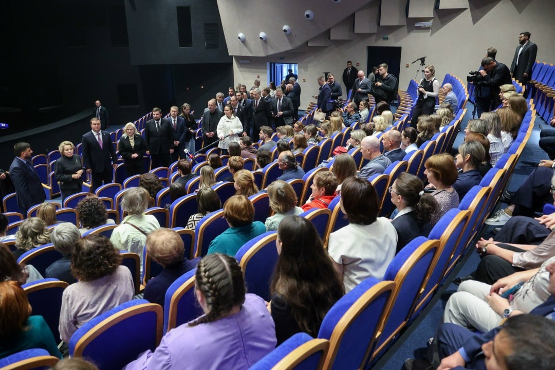 Валентина Матвиенко: Экономика и социальная инфраструктура Омской области эффективно развиваются