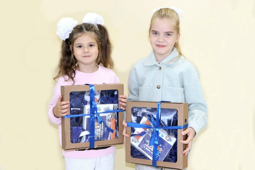 К школе готовы! В этом году 700 детей наших сотрудников впервые сели за парты