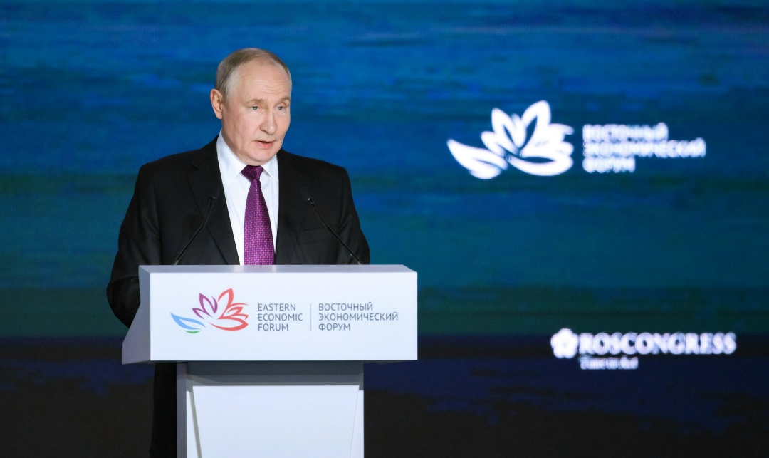 На пленарном заседании Восточного экономического форума Президент дал ряд поручений.