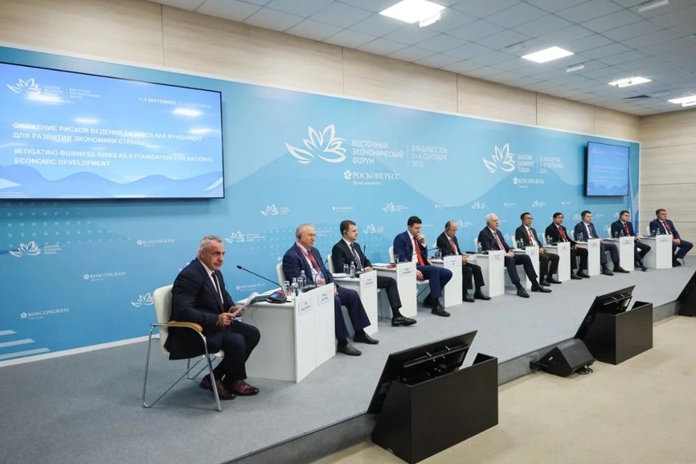 Минстрой России на ВЭФ-2026 Представители Минстроя России приняли участие в деловой программе Восточного экономического форума 2026.