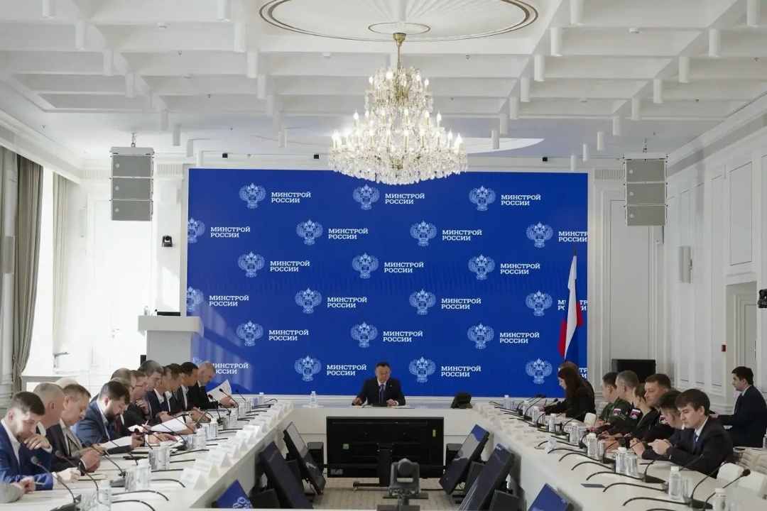 В Минстрое России прошло совещание с Федеральным казначейством по вопросам экспертного сопровождения мероприятий по восстановлению и развитию воссоединенных…