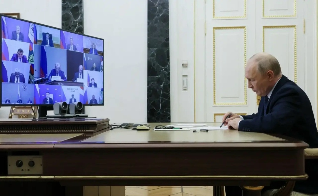 Президент России Владимир Путин провел заседание Российского организационного комитета «Победа»