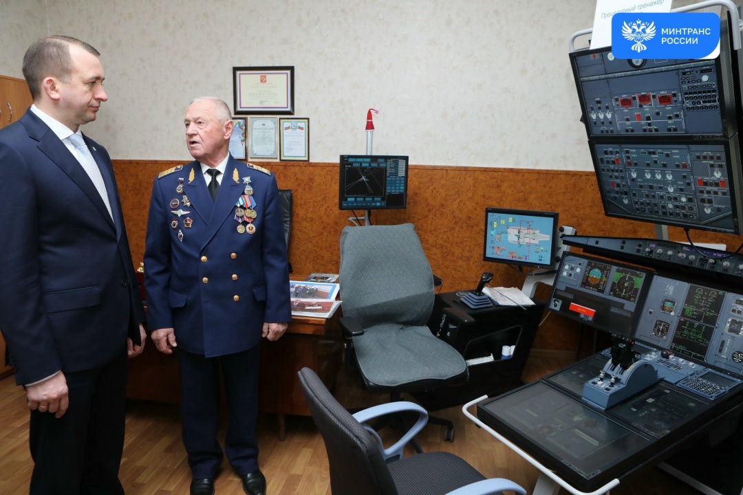 Владимир Потешкин: «Опыт капремонта аэродрома Усть-Кута необходимо масштабировать на всю Иркутскую область»