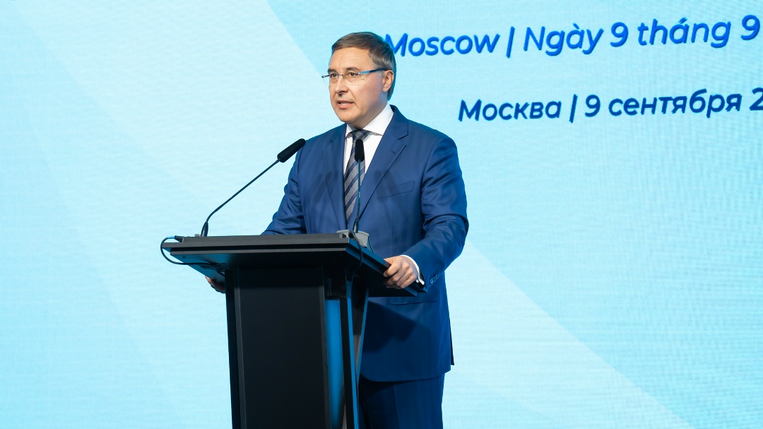 Дмитрий Чернышенко: Кооперация компетенций и передовых разработок придаст дополнительную динамику стратегическому партнерству России и Вьетнама.