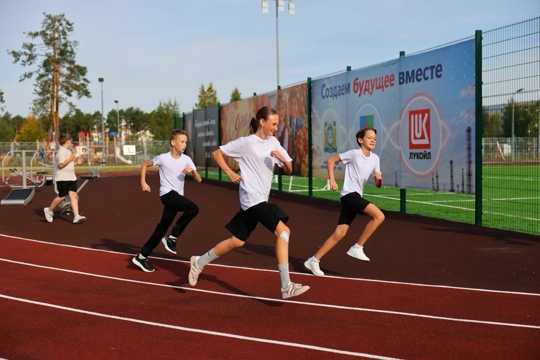 ЛУКОЙЛ развивает инновационный формат школ