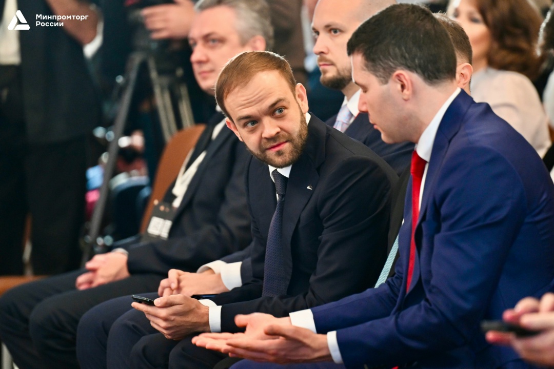 Антон Алиханов принял участие в Дне заказчика