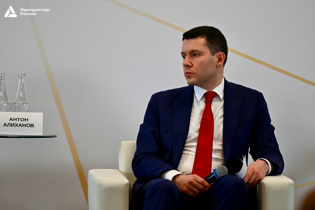 Антон Алиханов принял участие в Дне заказчика