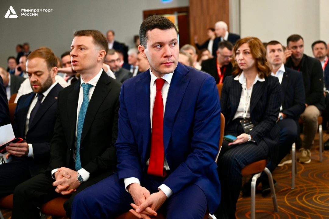 Антон Алиханов принял участие в Дне заказчика