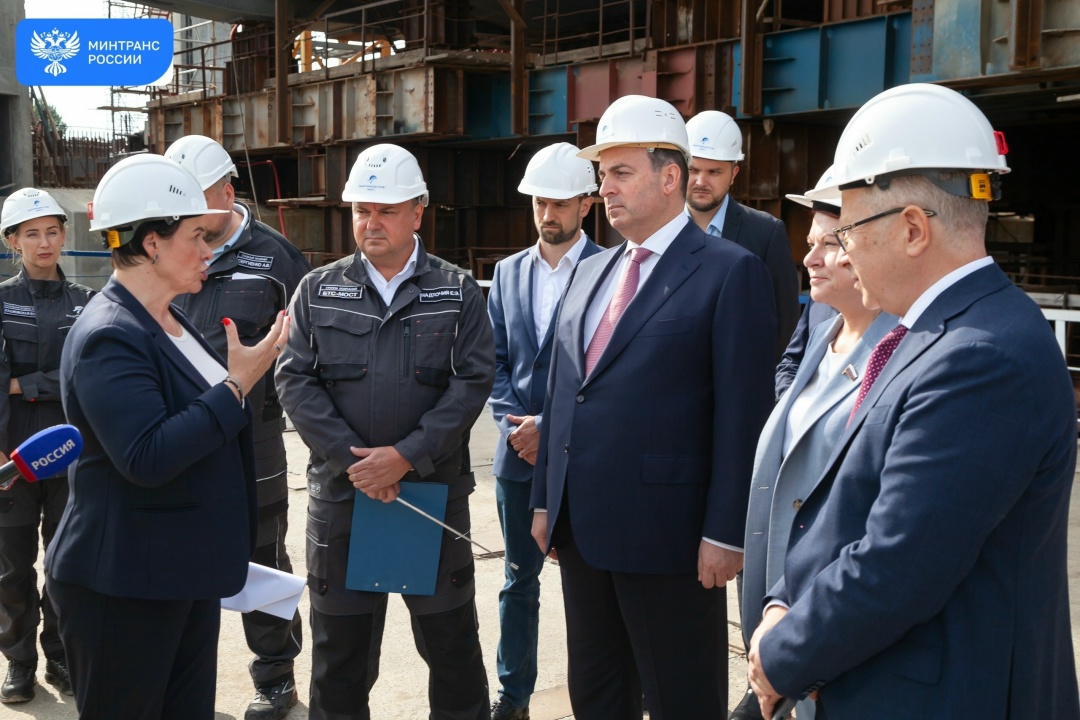 Более 1,2 млрд рублей дополнительно получит Калининградская область на субсидирование авиаперевозок и обновление общественного транспорта