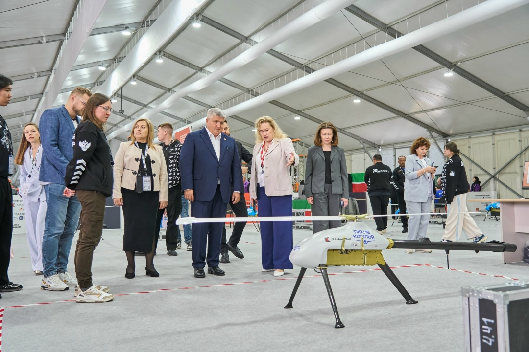Делимся атмосферой второго дня финала Чемпионата высоких технологий
