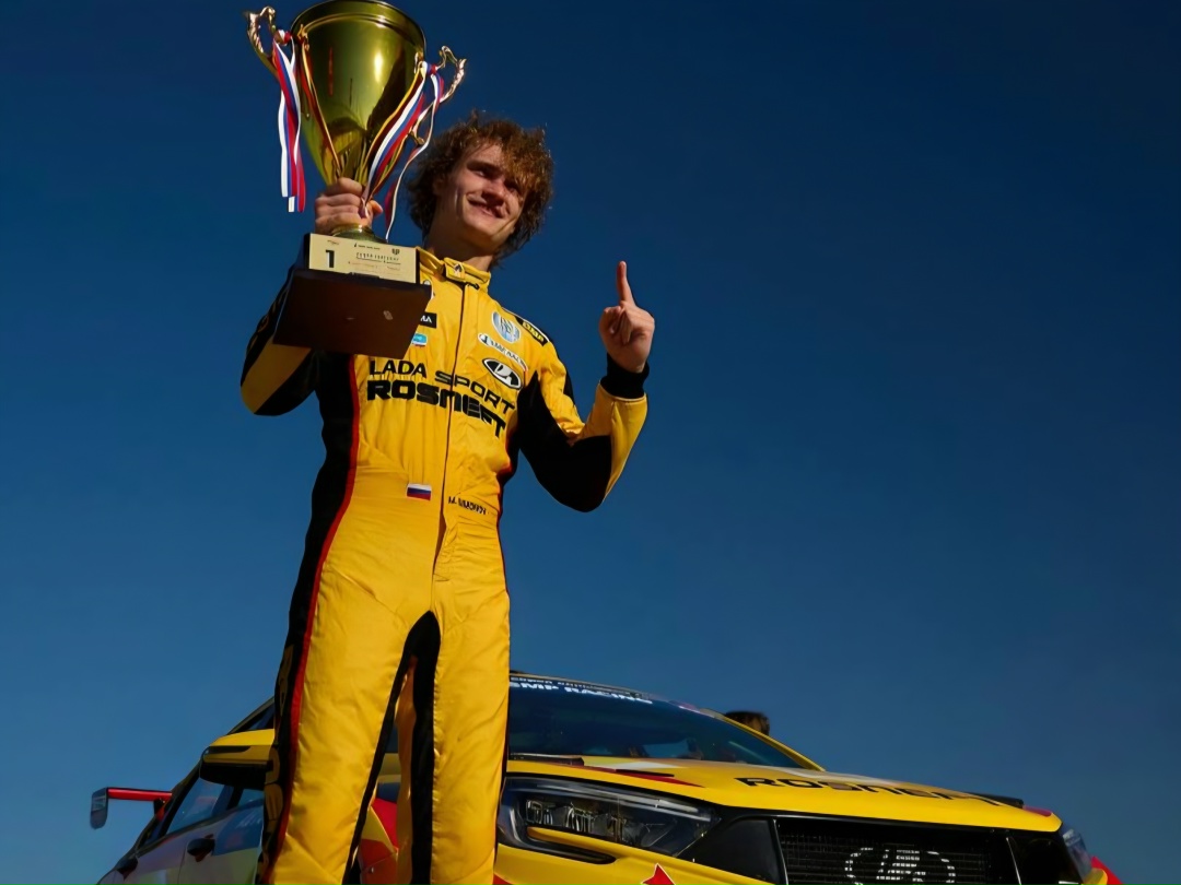 Триумф LADA Sport ROSNEFT на автодроме в Грозном