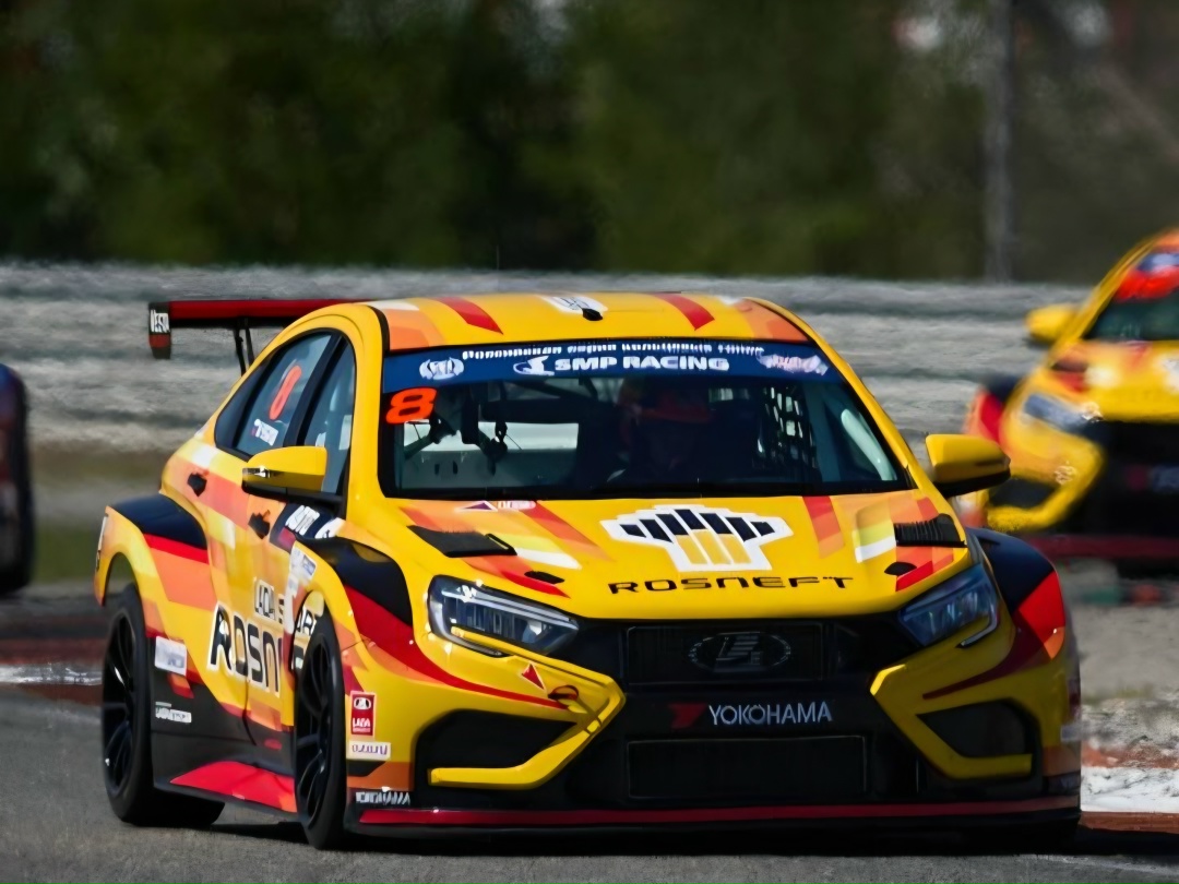 Триумф LADA Sport ROSNEFT на автодроме в Грозном