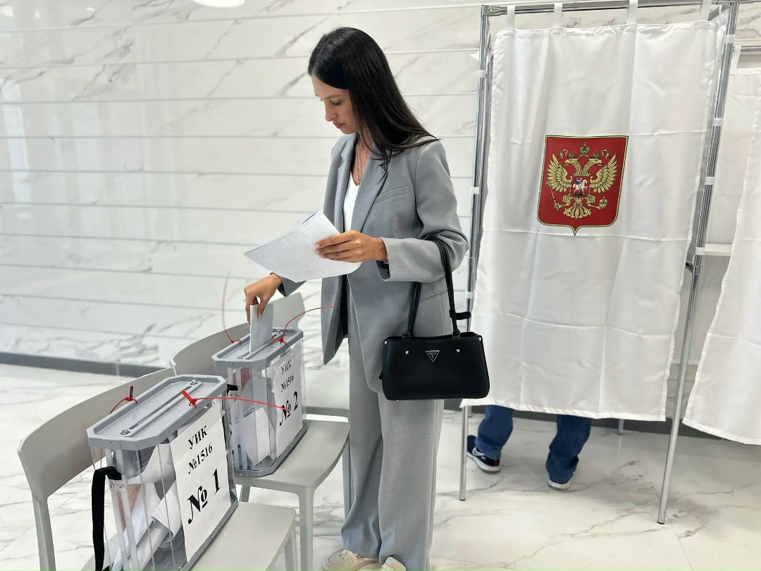 ВЫБОРЫ-2026 Работники Амурского ГПЗ присоединились к голосованию на избирательных участках